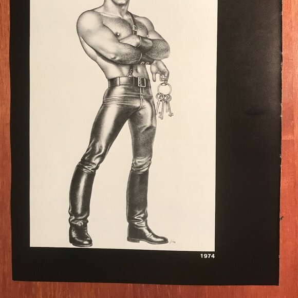 Art PagePrint from TOM of FINLAND Book Retrospective #1 1988 Jailer Keys Bi TF86 - Picture 2 of 3